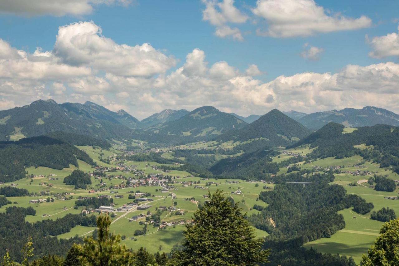 Haus Der Sinne Bregenzerwald Nannen المظهر الخارجي الصورة